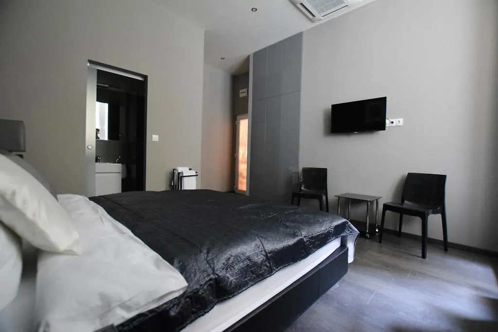 Binder-Home Stylish Studios Budapest/Parliament Hungary