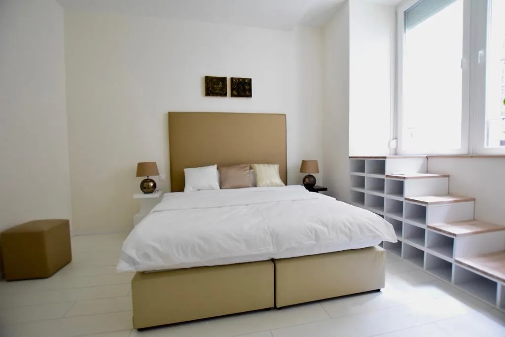 Binder-Home Stylish Studios Budapest/Parliament Apartment