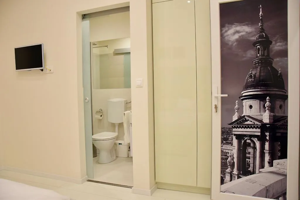 Binder-Home Stylish Studios Budapest/Parliament