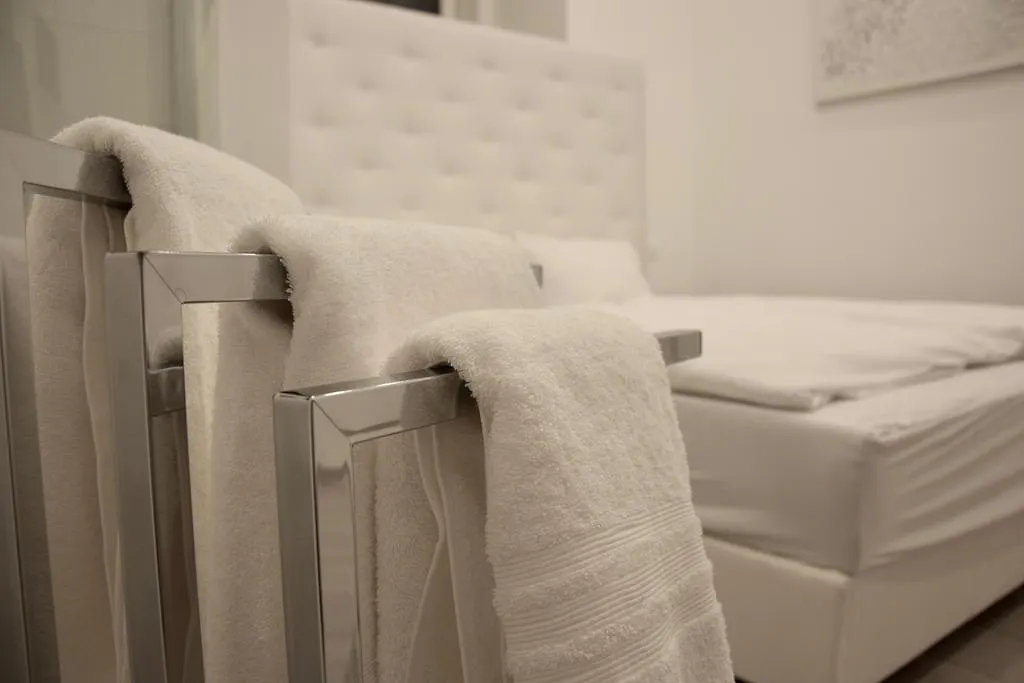 Binder-Home Stylish Studios Budapest/Parliament Apartment Budapest