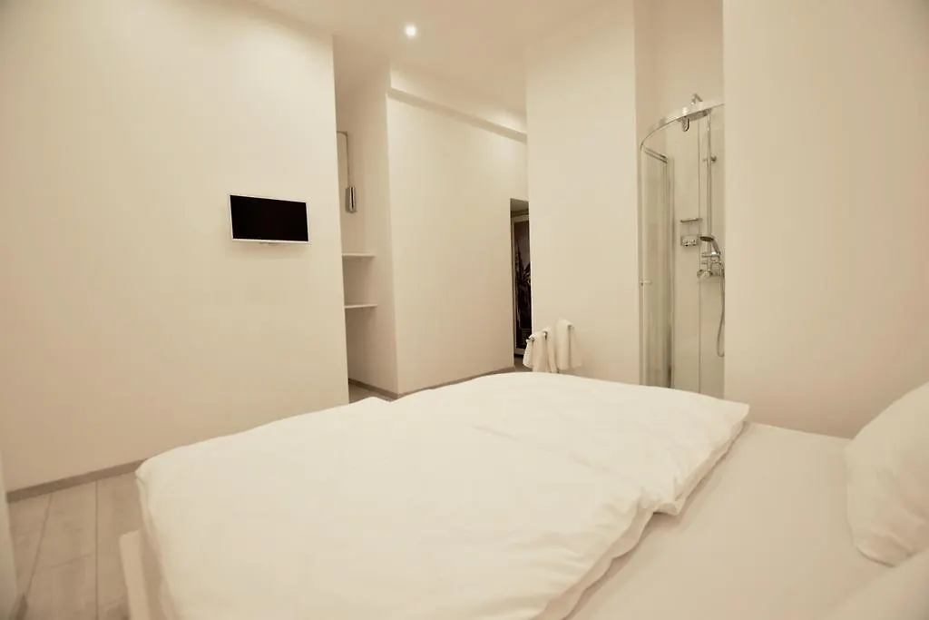 Binder-Home Stylish Studios Budapest/Parliament 0*, Budapest Hungary